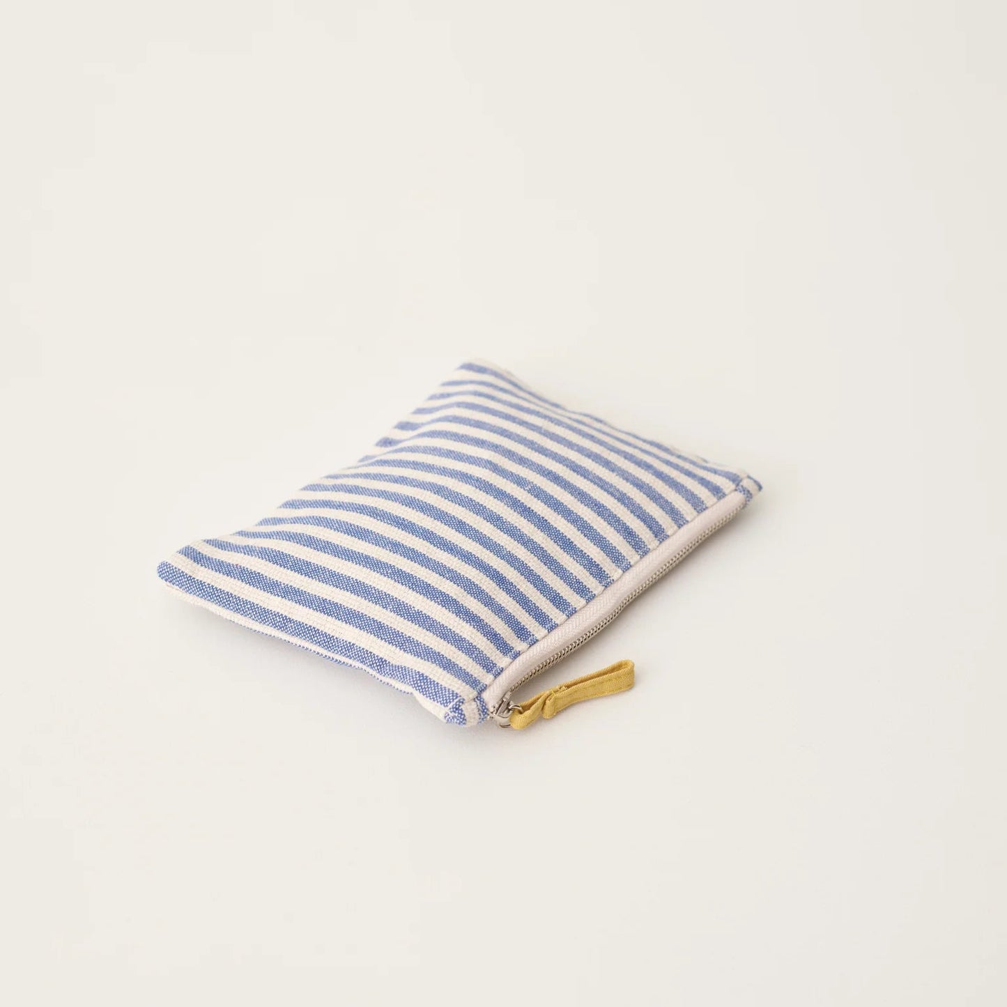 Pouch Small, Structure Blue - Stilleben