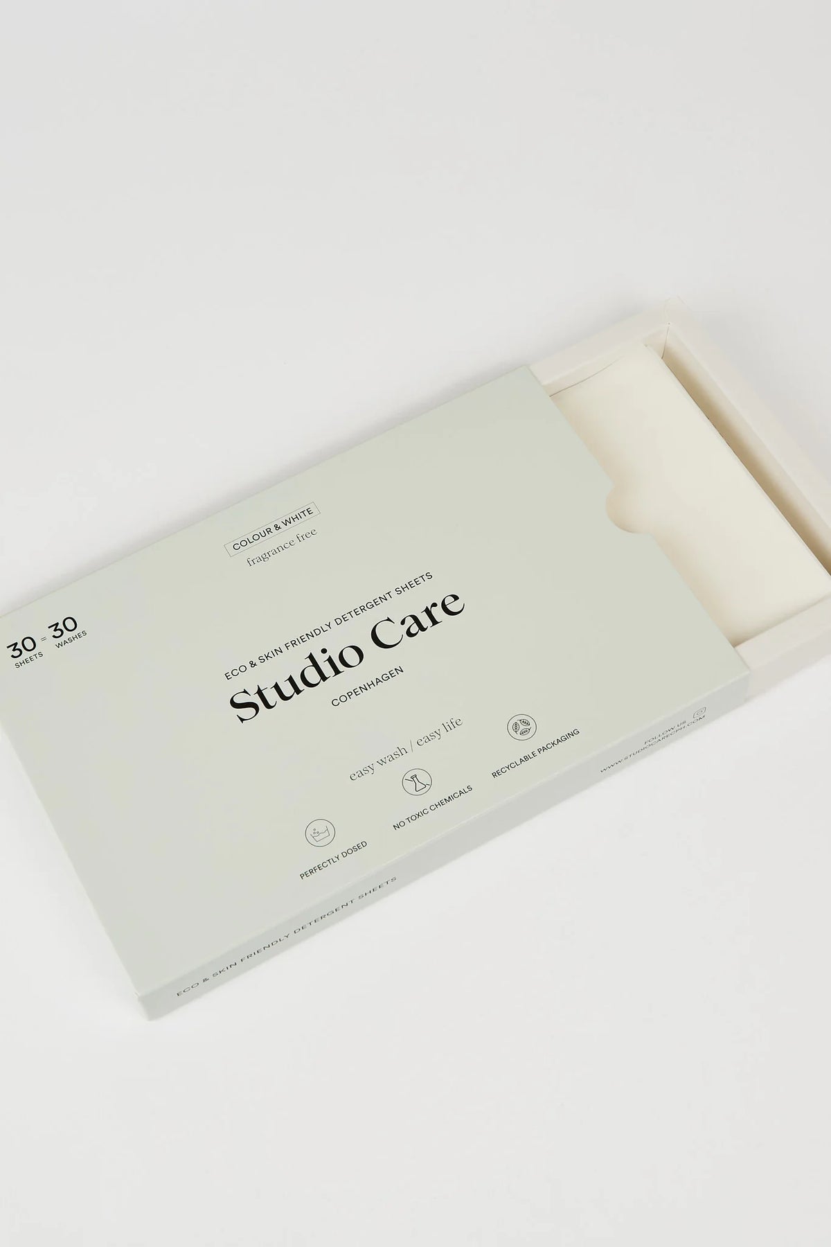 Laundry Sheets - Colour & White