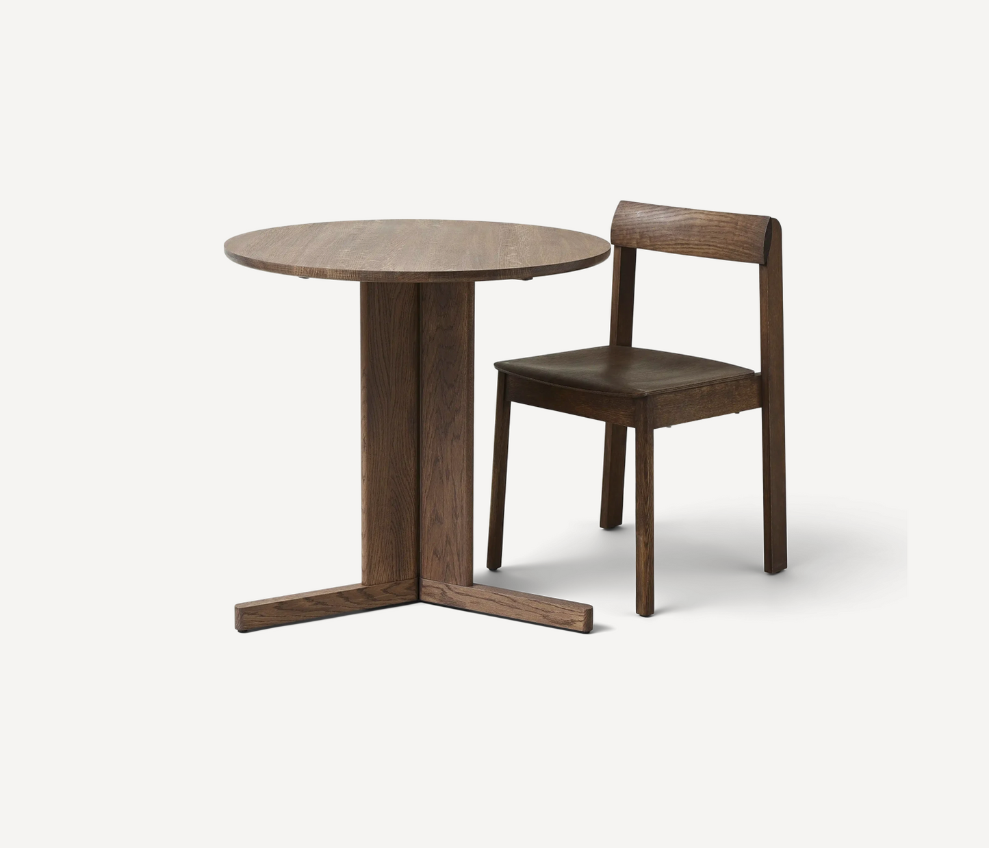 Trefoil Round Table Ø75 3 Legs, Smoked Oak
