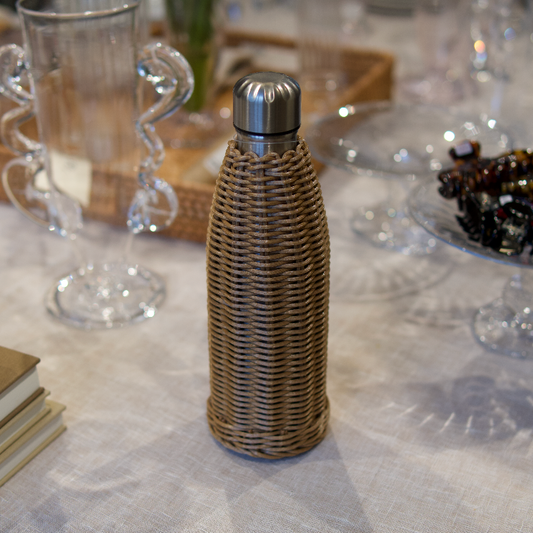 Termoflaske brun polyrattan