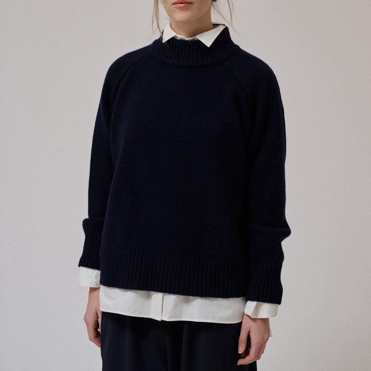 VALLEY KNIT JUMPER - DARK NAVY