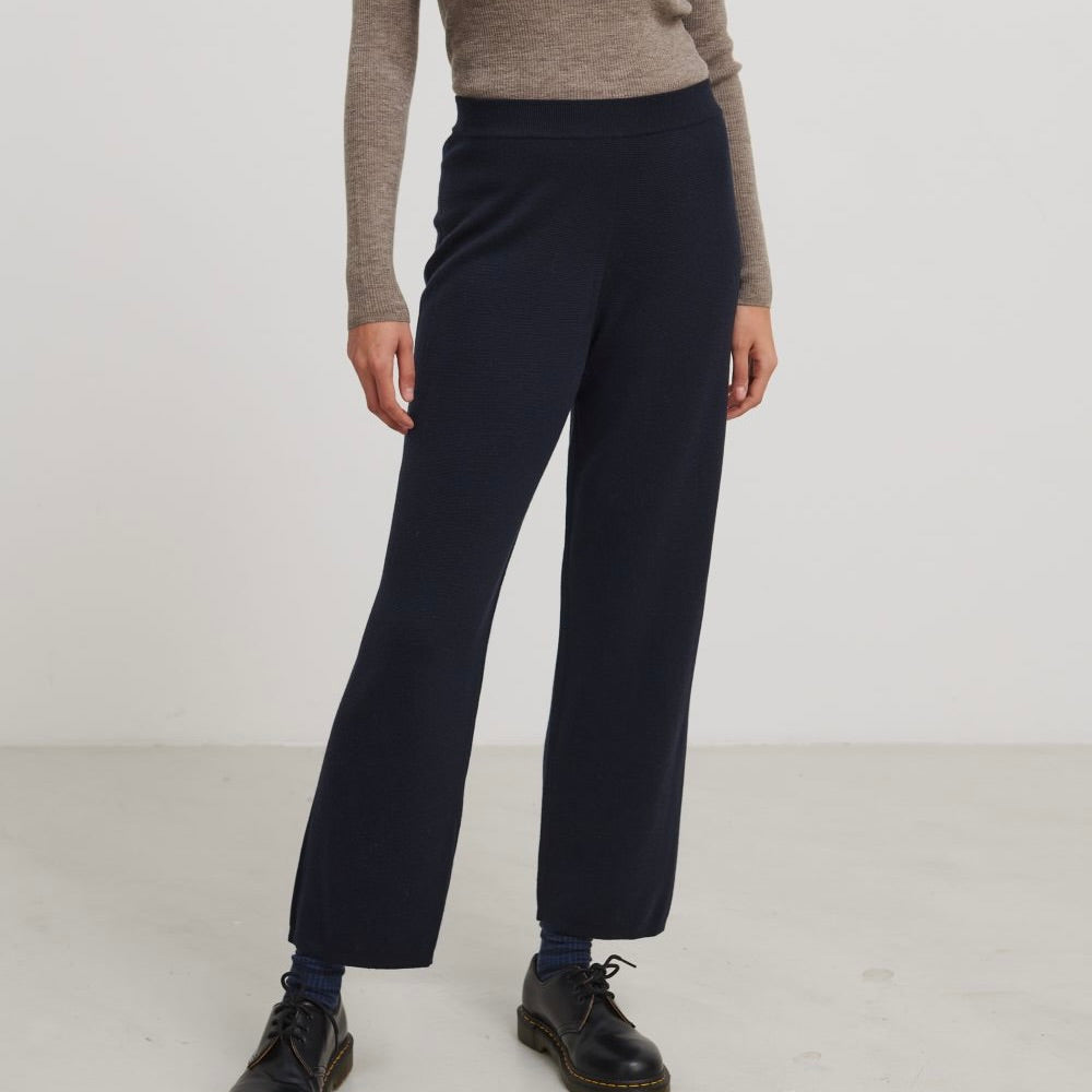 Pants, dark navy - FUB