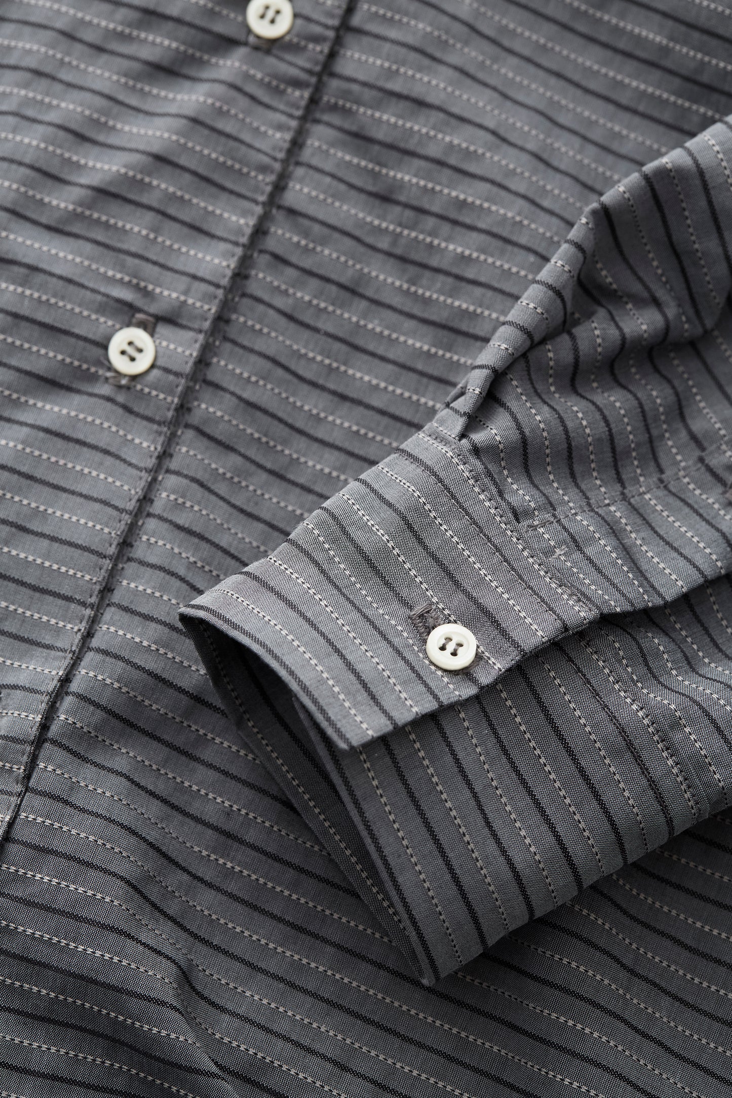 Manja shirt, mid grey stripe - Fabulous Agenda