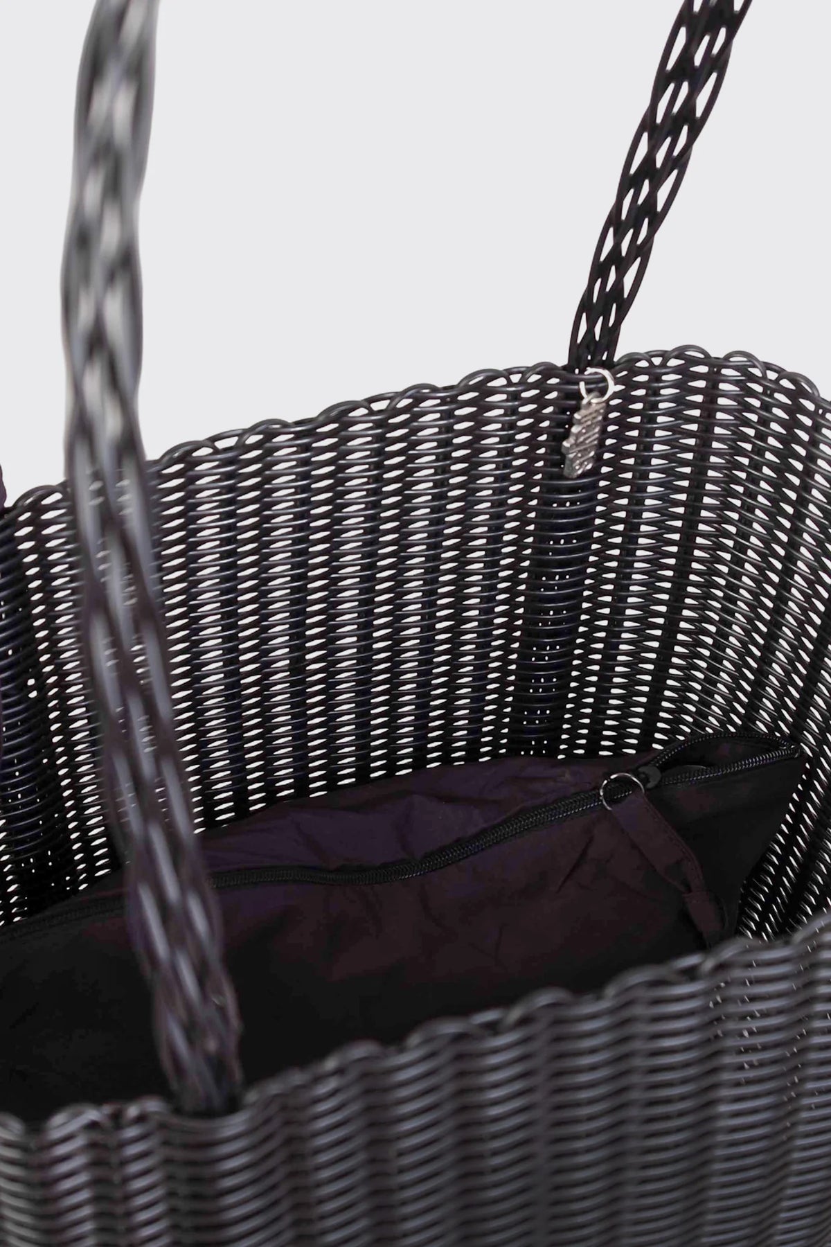 Basket Large Liquorice