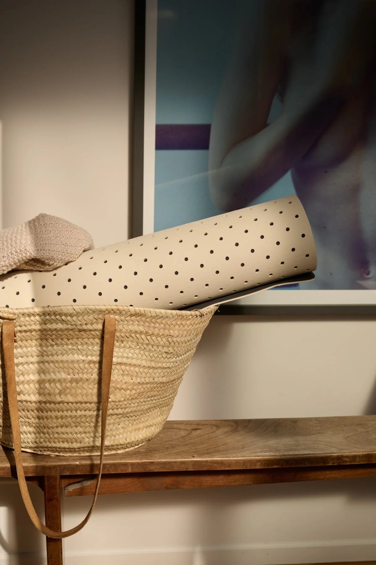 dotted signature mat