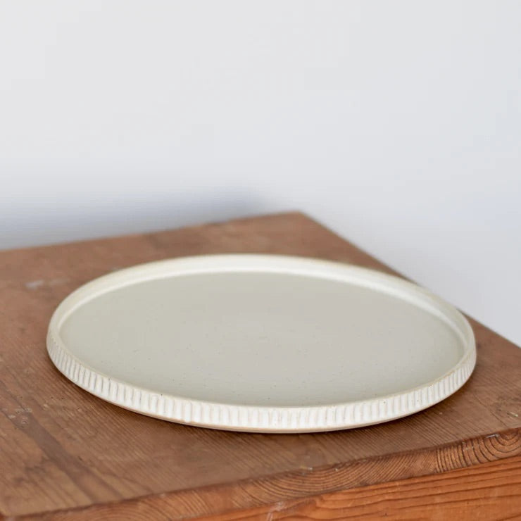 Large Plate - Carved - Måne Ceramics Studio