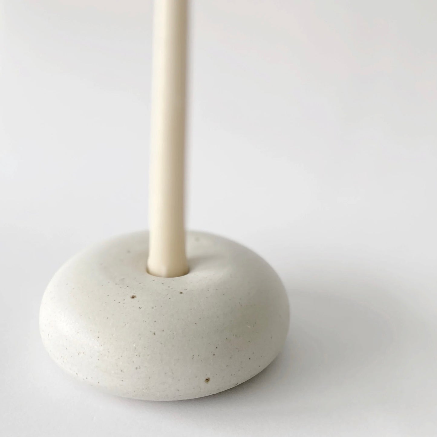 Donut candle holder, Small, White - Viki Weiland