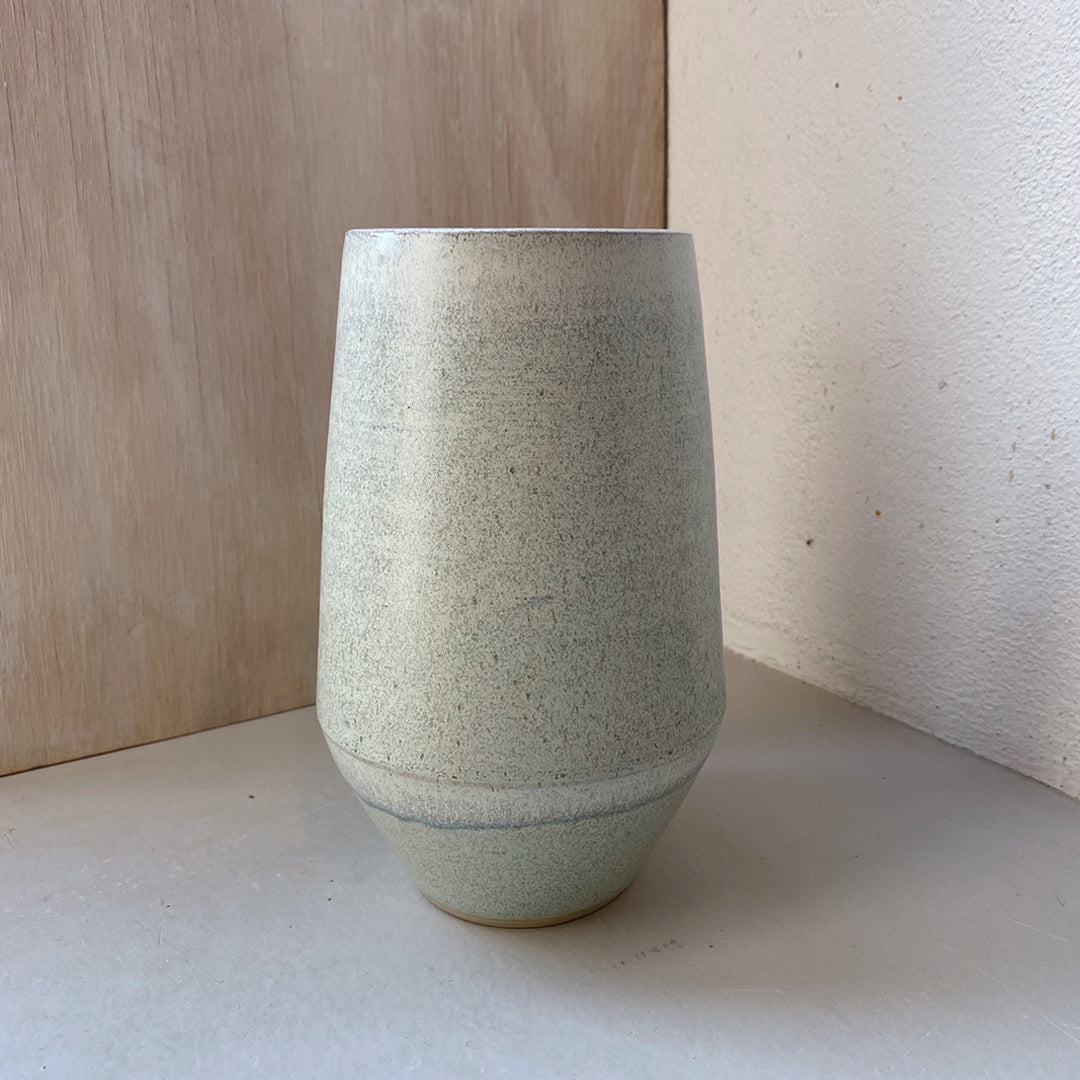 The Garten Vase, Medium, Mint - Julie Damhus
