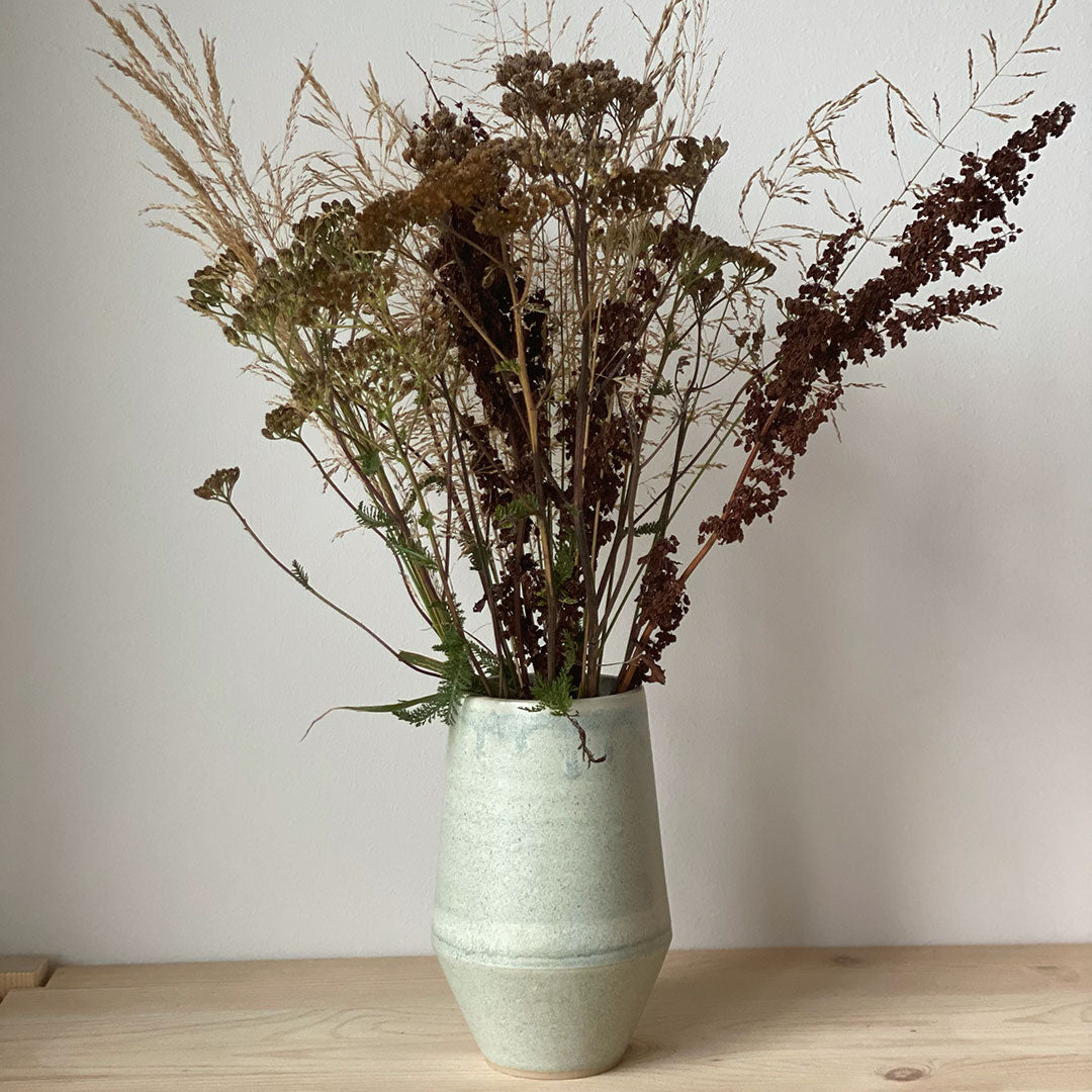 The Garten Vase, Medium, Mint - Julie Damhus